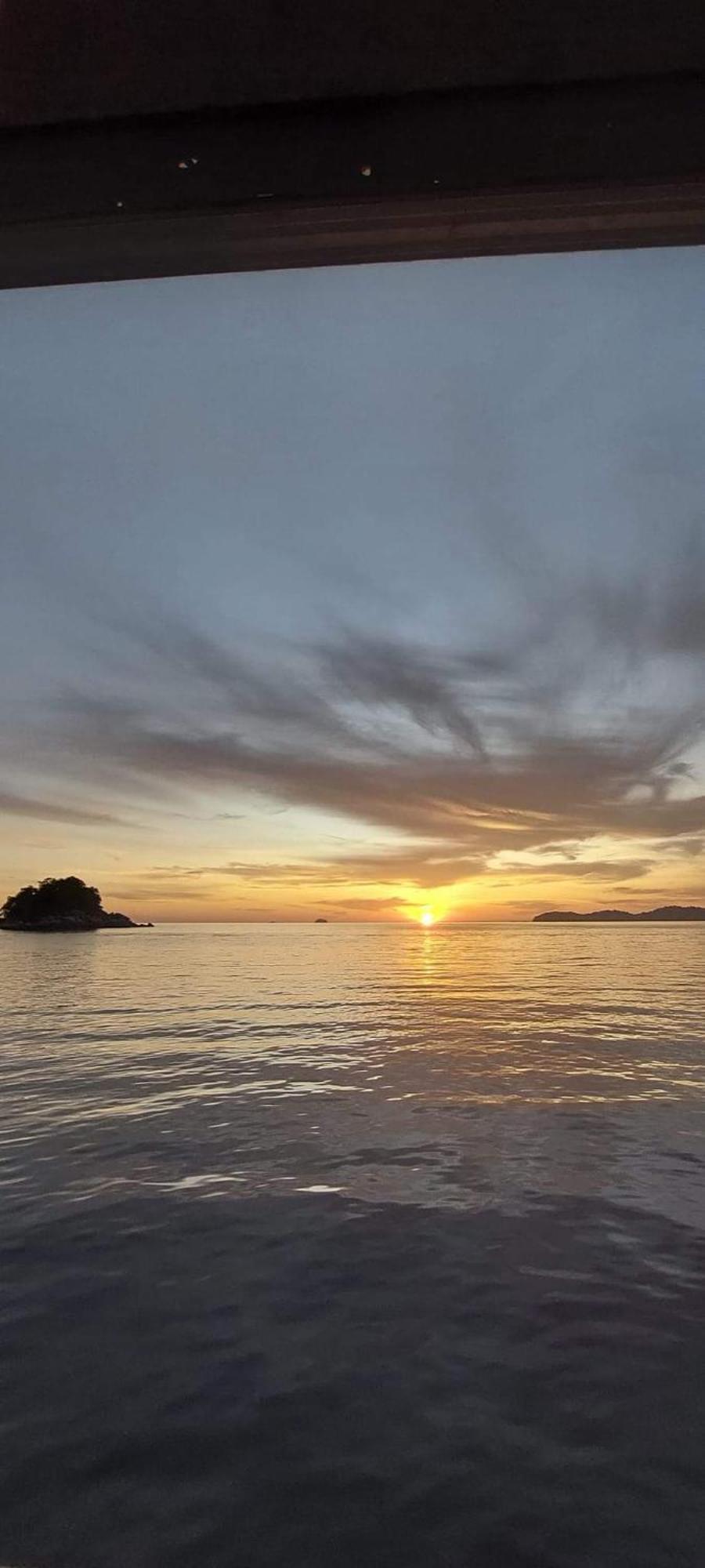 Ella'S Place Salang Tioman Kampong Ayer Batang Экстерьер фото