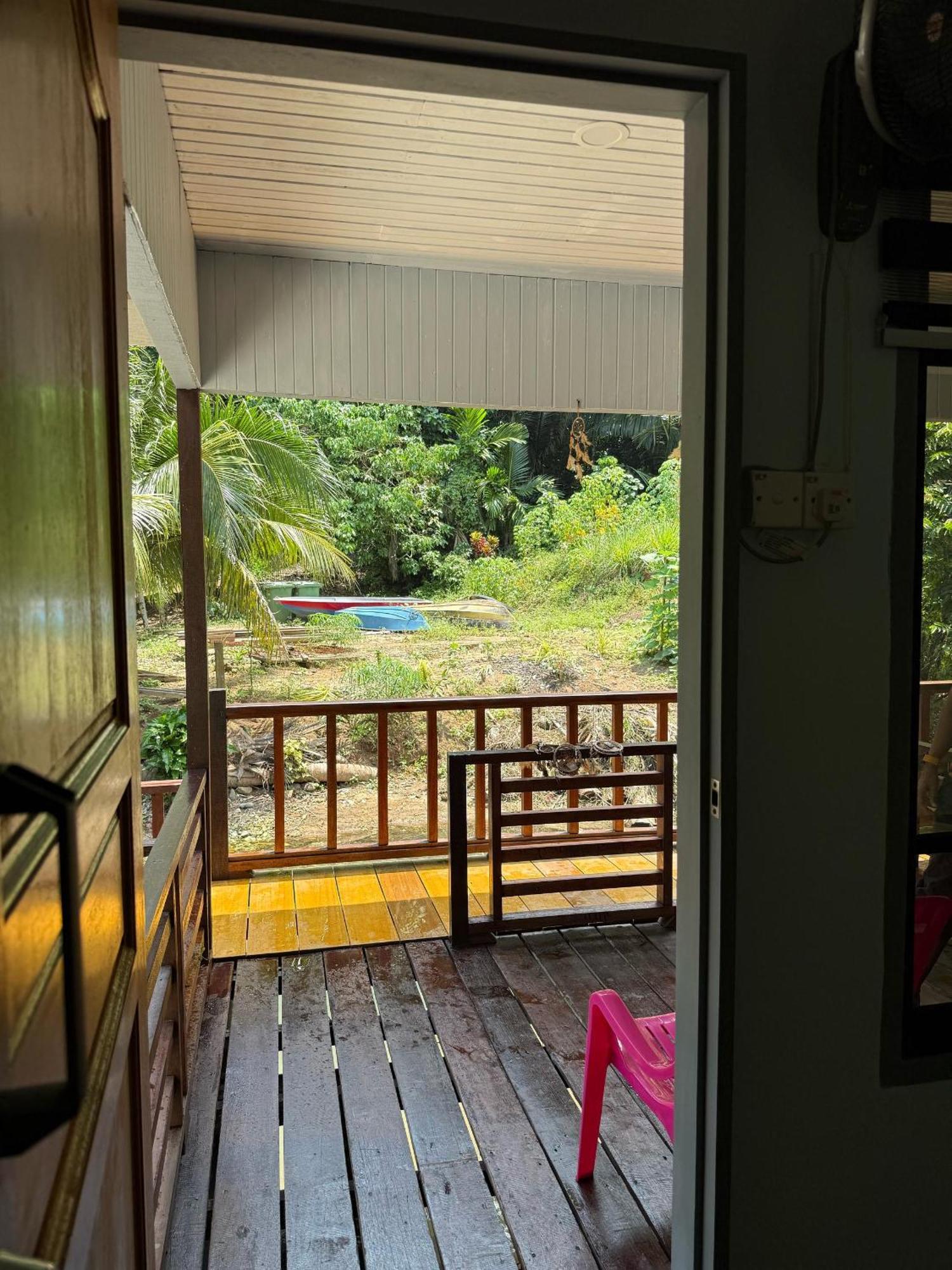 Ella'S Place Salang Tioman Kampong Ayer Batang Экстерьер фото